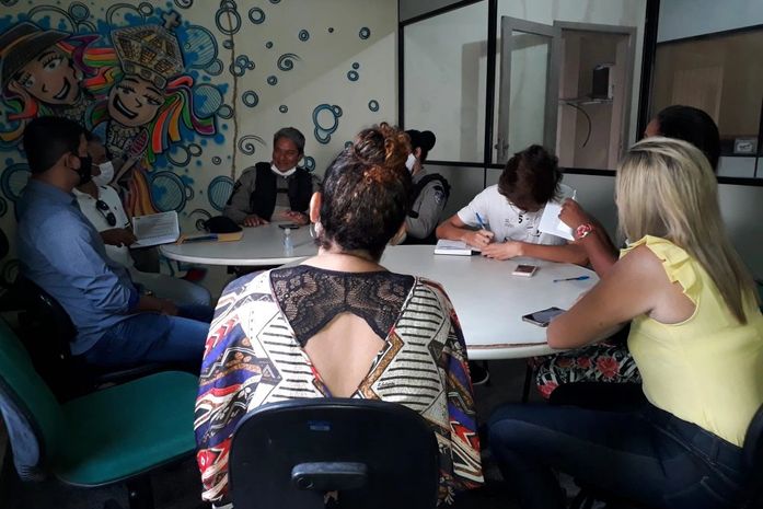 Comissão do Osman Loureiro é recebida pela presidenta da FMAC