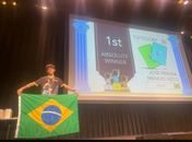 Aluno é premiado como melhor do mundo em Olimpíada de Matemática