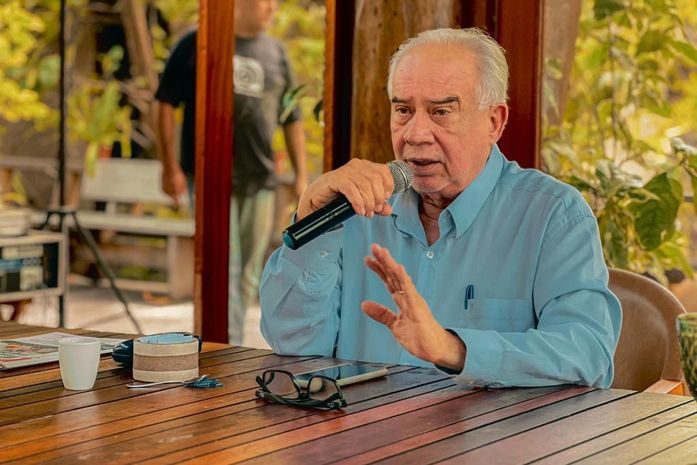 Prefeito de Maragogi usa sua liderança para manter grupo unido