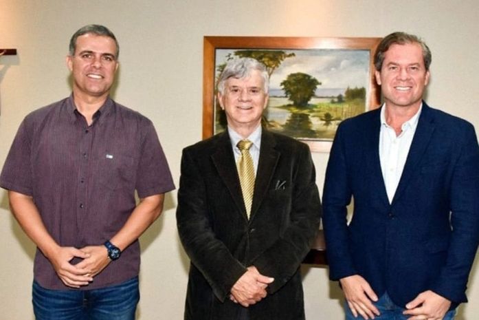 Marx Beltrão visita Klever Loureiro e destaca investimentos em apoio à agricultura