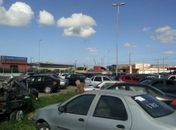 Veículos acumulados no Terminal Rodoviário devem ir a leilão ainda em abril, diz gerente