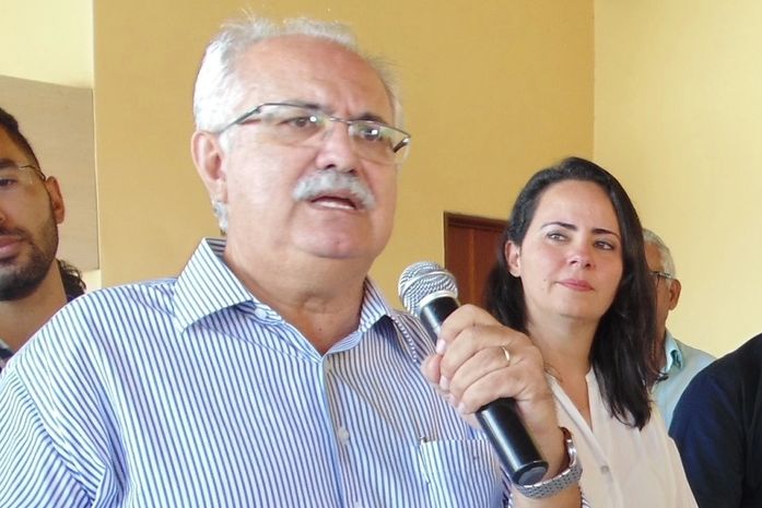 Prefeito Rogério Teófilo