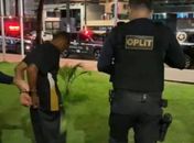 Vídeo: Acusado de arrombar cafeteria na Pajuçara é preso pela polícia