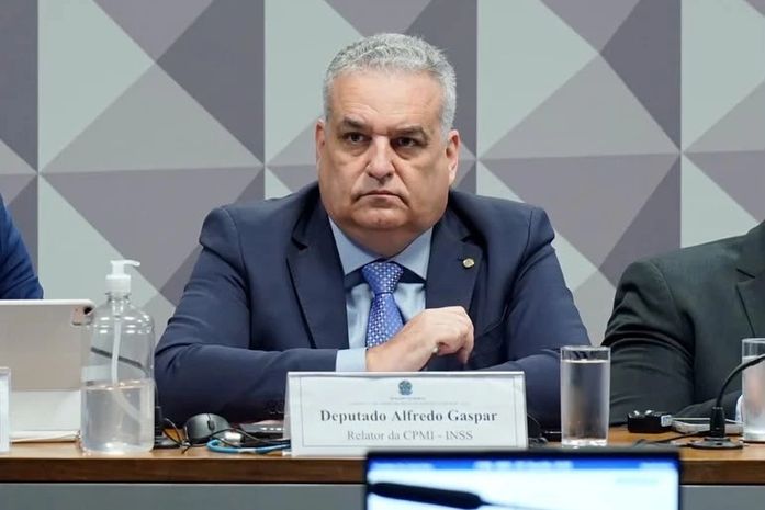 Alfredo Gaspar diz que sanções dos EUA reforçam alertas feitos na CPMI do INSS sobre possíveis conexões com o crime organizado