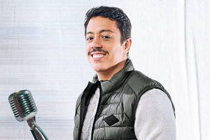 Renato Albani volta a Maceió com novo show neste sábado (15)