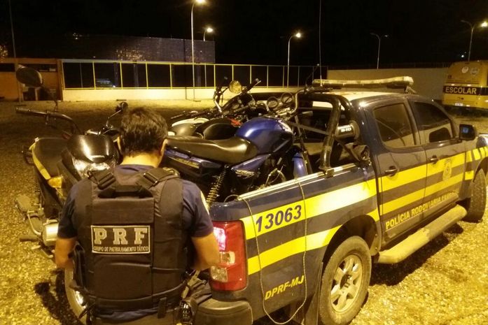 Motocicletas apreendidas em Canapi