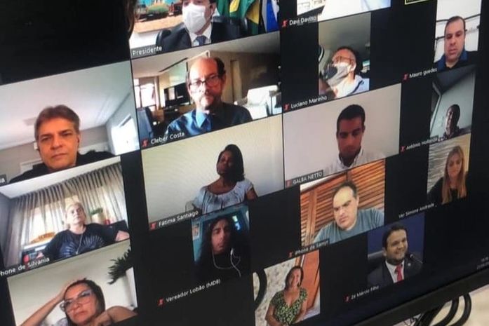 Câmara Municipal de Maceió realiza sessões online em meio a pandemia