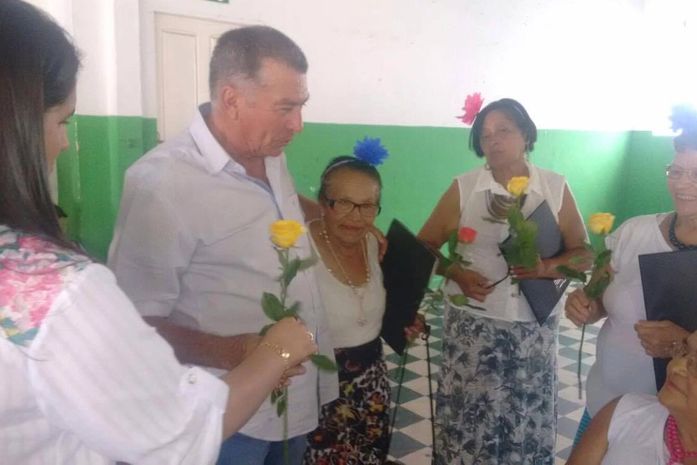 Secretaria de Assistência Social de Atalaia realiza evento em comemoração ao Dia da Mulher