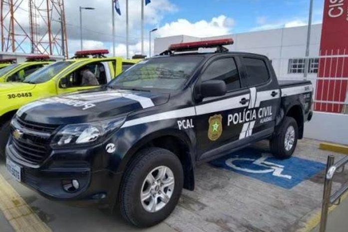 Viatura da Polícia Civil