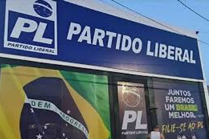 Os “traíras” contratados da prefeitura de Arapiraca são apostas de votos para Fabiana Pessoa