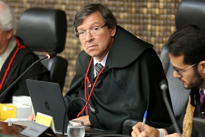 Desembargador João Luiz Lessa, relator do processo.