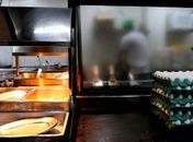 Setor de serviços atingiu recorde de 15,2 milhões de empregos em 2023