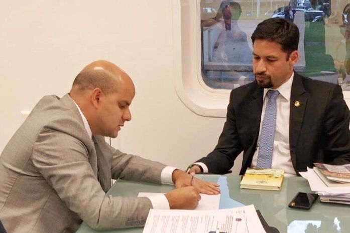 Rodrigo Cunha cobra ações federais para apoiar famílias do Pinheiro, Mutange e Bebedouro