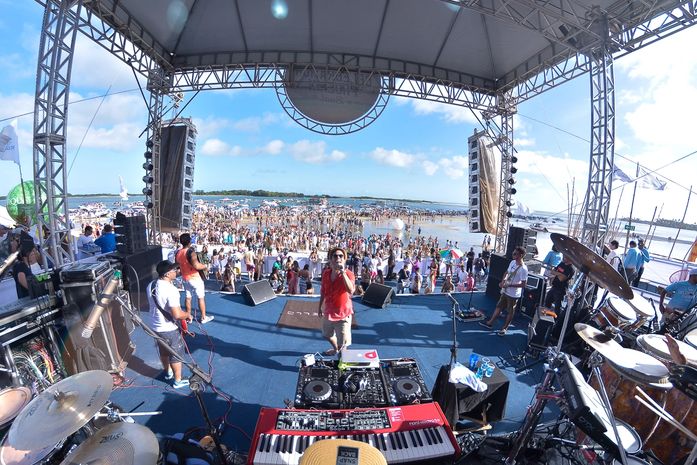 Festa náutica na Lagoa Mundaú abre semana de eventos do Réveillon Celebration