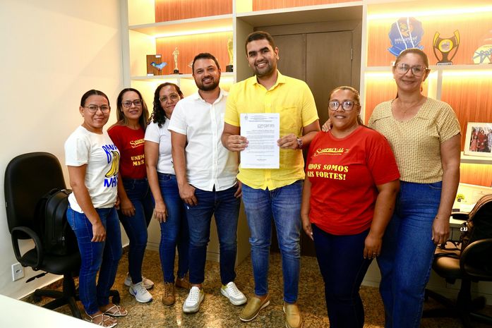 Prefeitura de Piranhas assina projeto de lei que garante reajuste de 6% para servidores da Saúde e Assistência Social