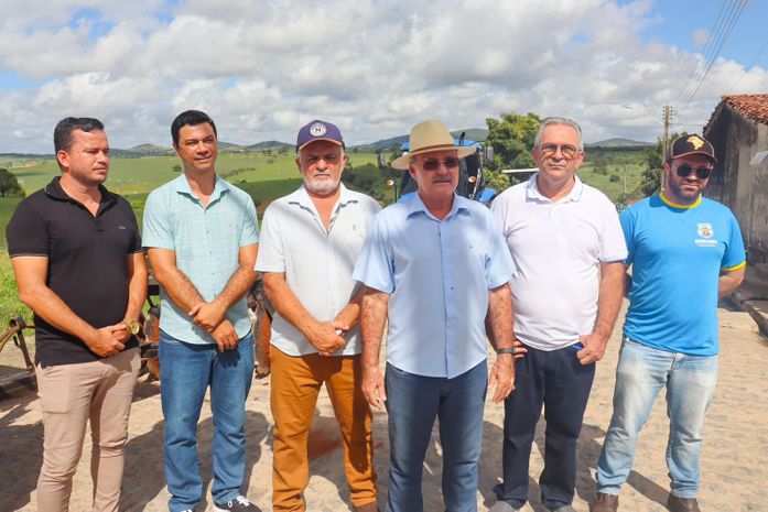 Programa de aração de terras beneficia mais de três mil produtores e fortalece agricultura familiar em Taquarana