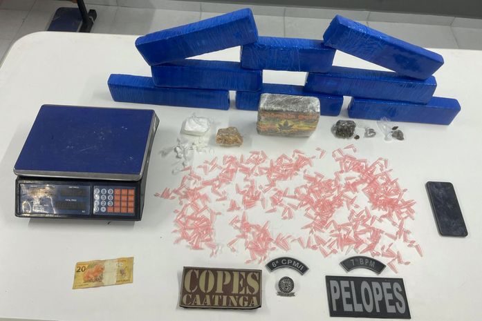 Ação policial apreende mais de 10 kg de drogas em Olho D’Água das Flores; suspeito foge