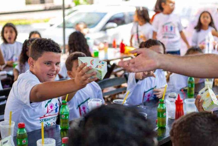 Estudantes de escolas municipais vão conhecer restaurantes de Maceió