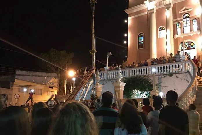 Procissão do Mastro abre festa da Padroeira de Pilar