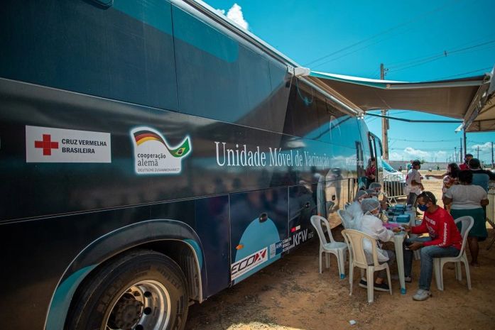 Ônibus vacinou mais de 1.600 pessoas