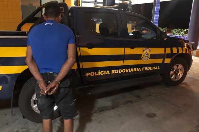 Homem com mandado de prisão em aberto é preso na BR 423
