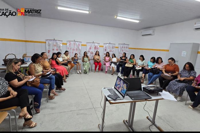 Educação de Matriz de Camaragibe realiza formação e planejamento pedagógico