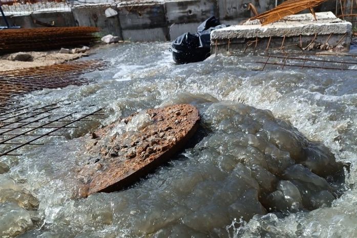 Irregularidade ambiental: esgoto é despejado no Riacho Salgadinho
