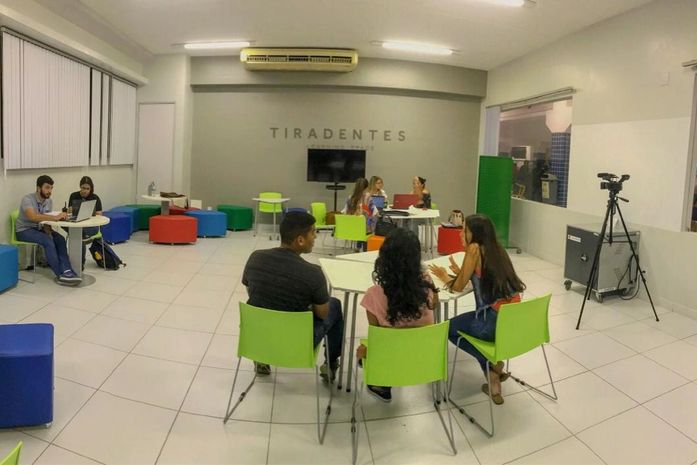 Café Intercom promove bate-papo sobre o novo perfil do profissional de Comunicação