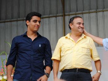 Por falta de pixuleco”, TV e rádios de JHC e João Caldas atrasam salários