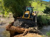 Prefeitura de Santana do Mundaú recupera mais uma ponte e trechos da zona rural