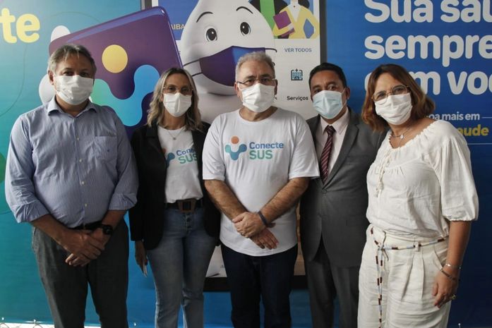 Presidente do Cosems/AL participa com ministro da Saúde de lançamento do Conecte SUS