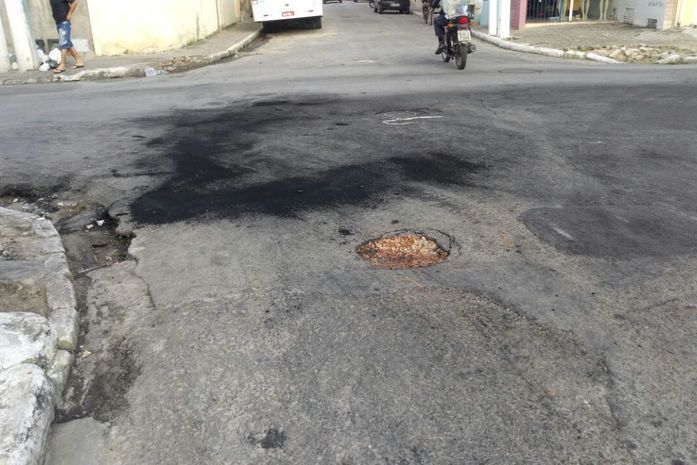 Rua Teófilo Otoni, na Pajuçara