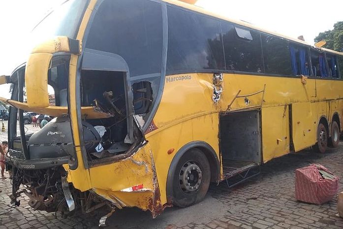 Ônibus com alagoanos sofre acidente em Minas Gerais; uma pessoa morreu