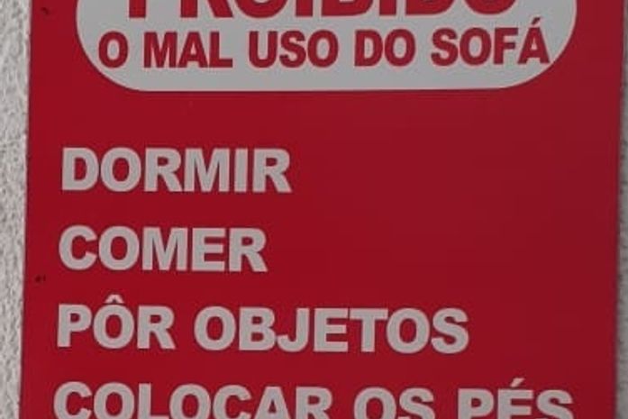 Constranger,publicamente uma senhora de 89 anos,preta e deficiente faz parte da cartilha receptiva de empregad@s do Business Tower Empresarial,em Maceió? Faz?