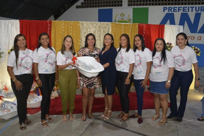 Assistência Social de Anadia homenageia 200 mães do Programa Criança Feliz