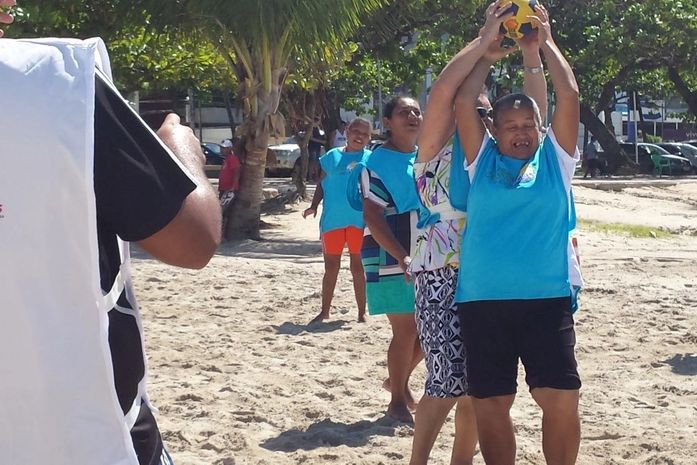 Atividade recreativa realizada na praia