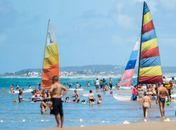Turistas lotam Alagoas