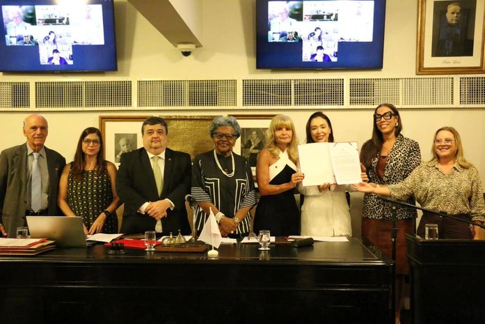 Advogada alagoana articula parceria inédita entre IAB e agência reguladora do RJ