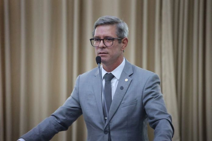 “Nenhuma cidade alagoana tem esse efetivo": Cabo Bebeto critica uso de 40 PMs contra ato da Polícia Civil