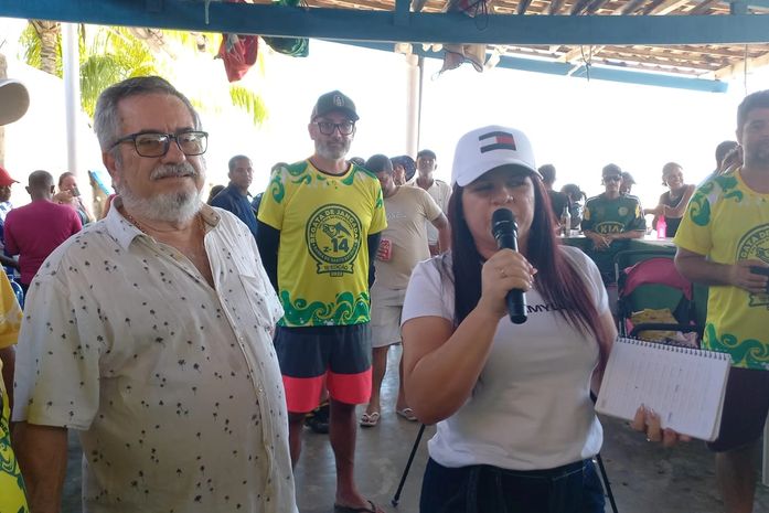Tradição: Barra de Santo Antônio promoveu a 18ª edição da Corrida de Jangadas em Santa Luzia