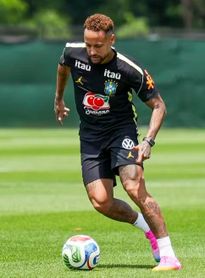 Ancelotti diz que espera volta de Neymar para Brasil x Escócia