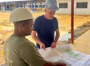 Prefeito de Branquinha verifica andamento das obras de escola estadual