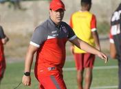 Dado Cavalcanti comandou o treino no CT Ninho do Galo.