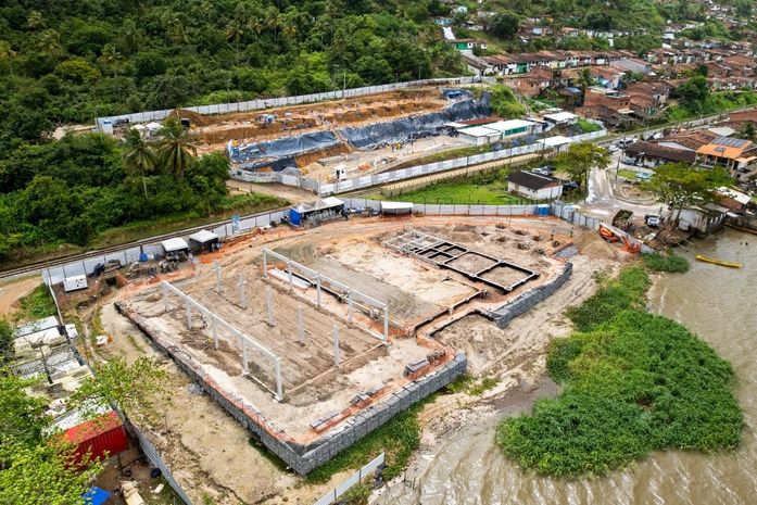 Construção do Centro de Apoio a Pescadores avança nos Flexais

