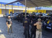 Passageiro é preso pela PRF durante abordagem a ônibus na BR-101