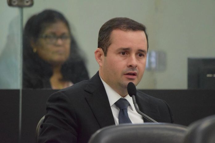 Deputado Bruno Toledo