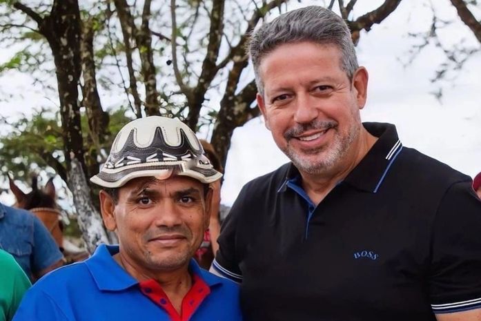 Água que chega, vida que melhora: atuação de Arthur Lira leva abastecimento a 34 municípios do Sertão e beneficia 161 mil sertanejos