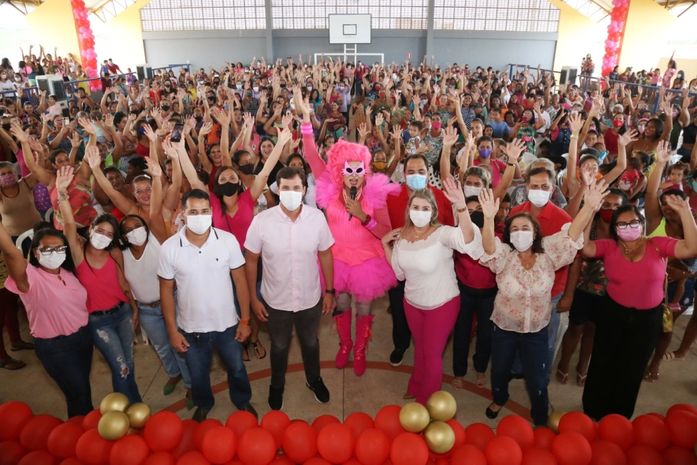 Em comemoração ao dia da mulher, Prefeitura realiza um grande encontro com ações voltadas ao empoderamento feminino