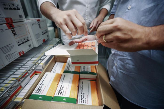 Alagoas recebe mais 141 mil novas doses de vacinas contra a Covid-19 nesta segunda (20)