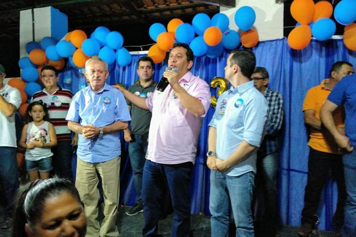 Severino Pessoa se emociona com o apoio recebido pelo povo de Major Izidoro